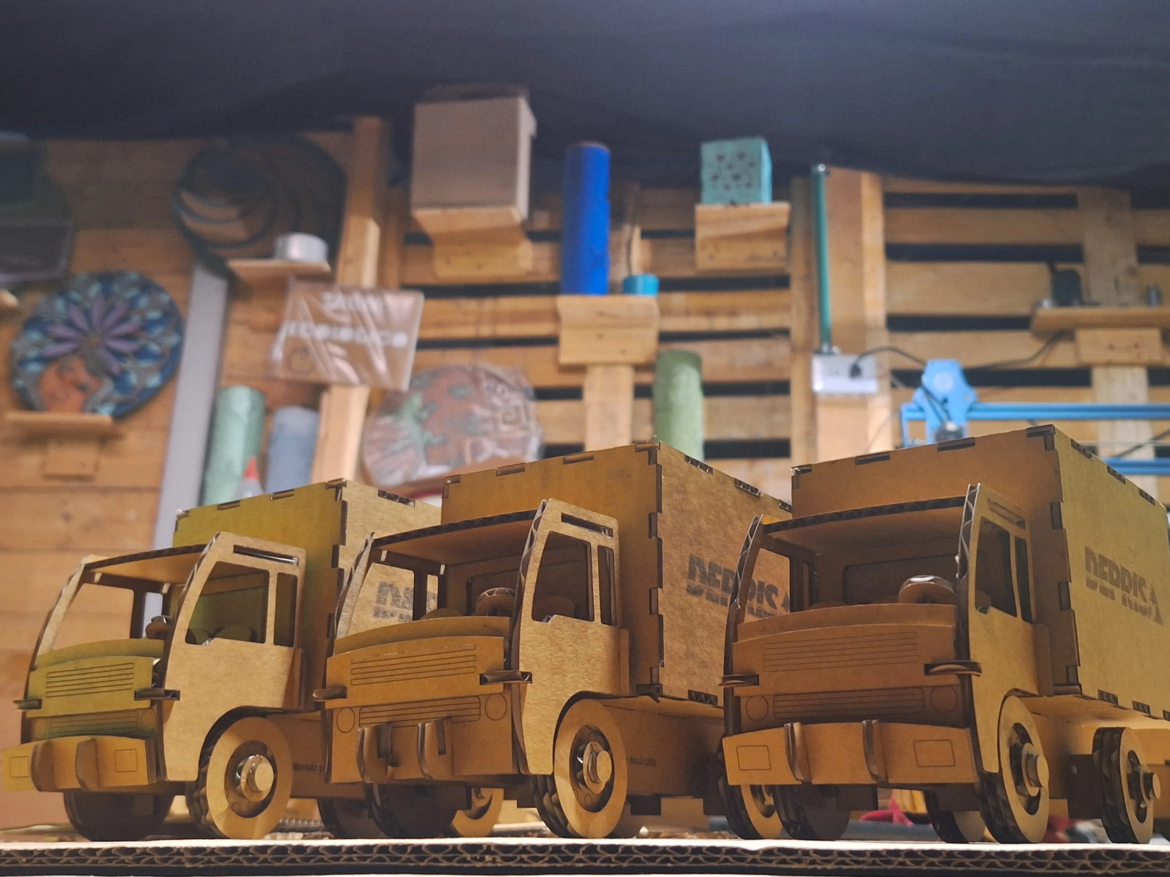 Trofeo de Cartón Reciclado