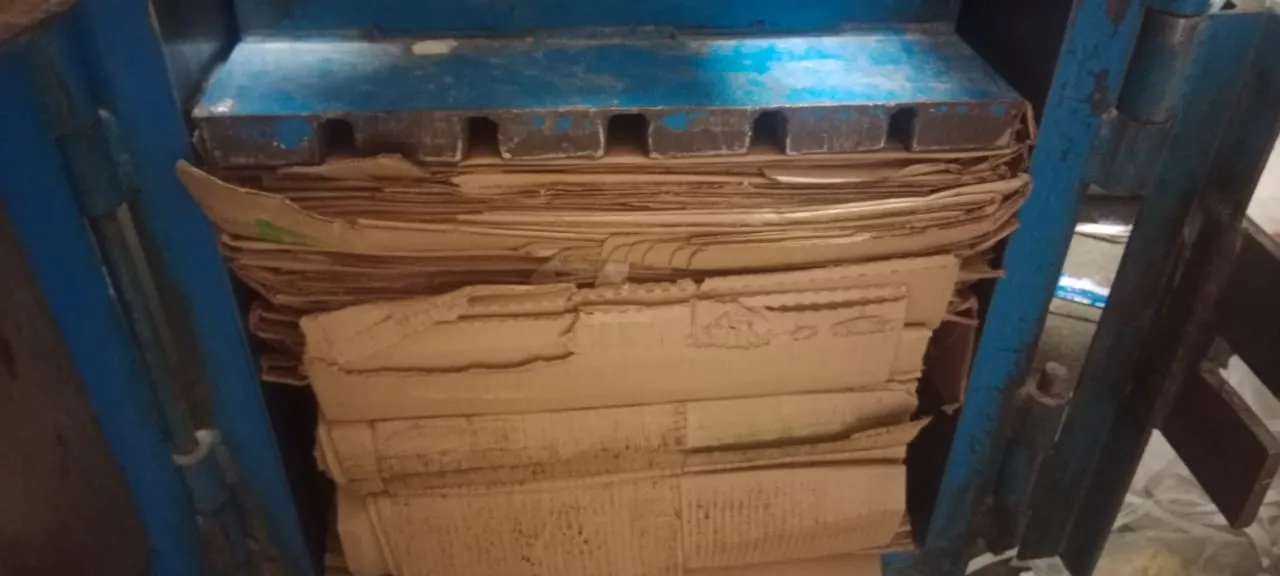 Compactación de material en planta EMSI
